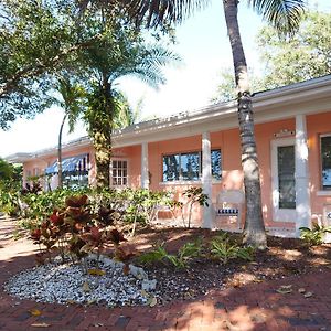 Standard Bungalow